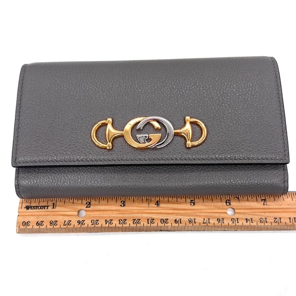 GUCCI Gray Continental Wallet With Gold & Silver Interlocking Logo Hardware - Picture 16 of 16